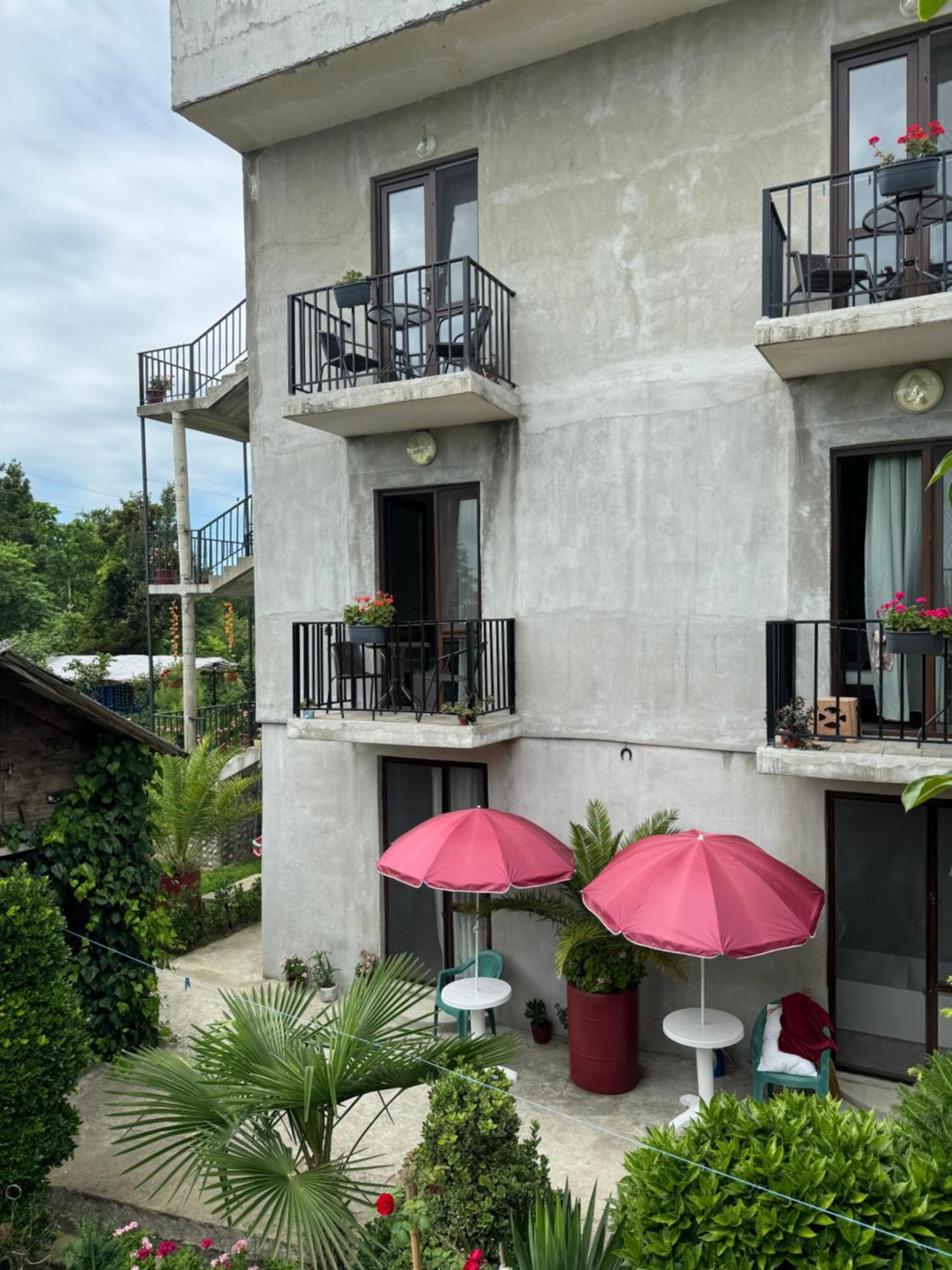 Family Hotel Our House Ts'ikhisdziri Exterior foto