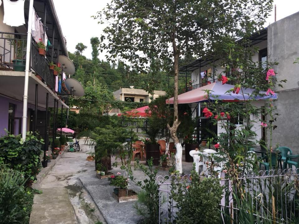 Family Hotel Our House Ts'ikhisdziri Exterior foto